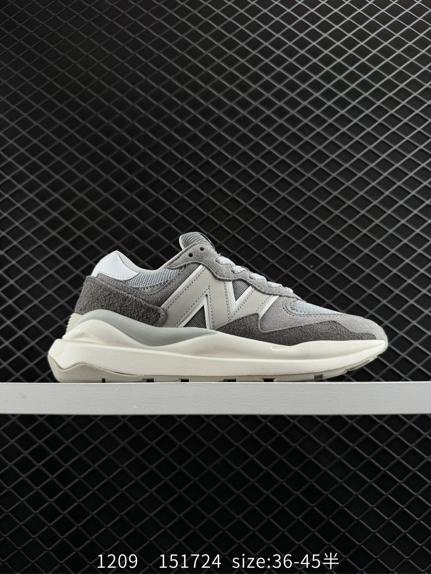 New Balance NB5740 New Balance NB5740